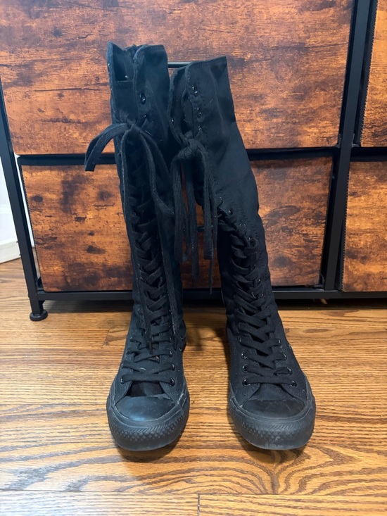 Converse All Stars Shoes - Converse Knee High Chuck Taylor Black Canvas Lace-Up with rear Zipper Boots